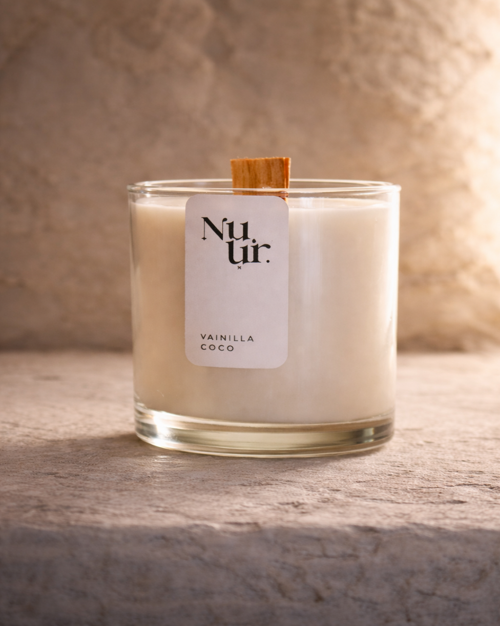 Vela Aromática Vainilla Coco Nuur - Pabilo En Madera